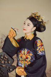 点击看大图 -盘子女人坊古装写真摄影(厦门总店)