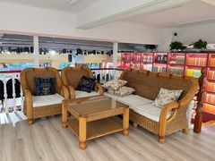 -育才书店(三孝口店)