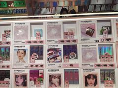 -4iNLOOK美瞳店(中山公园龙之梦店)