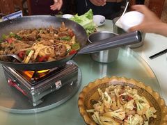 -老唐三下锅 ·张家界地标美食(溪布街店)