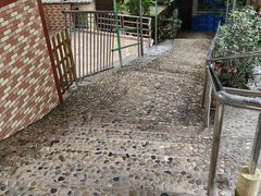 -洞背山庄(洞背院区式管理小区店)