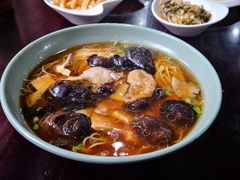 -重元寺香积厨素斋馆