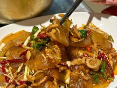 -百味地锅鸡(二店·财校分店)