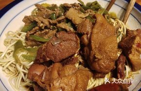 Braised Pig's Feet