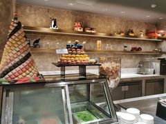 面包甜点陈列柜-无锡百乐温德姆花园酒店·自助餐厅