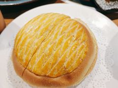 港式酥皮菠萝包-喜粤糖朝餐厅(三八广场店)