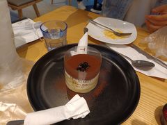 -必胜客(WOW昙华林店)