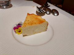 榴莲巴斯克-泰漾Yang Aroi(静安嘉里中心店)