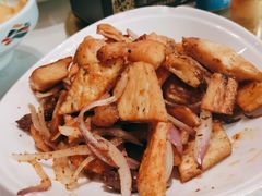 馕炒烤肉-巴依老爷新疆美食(清华东门店)