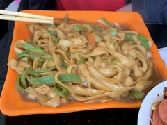 尖椒肉丝炒刀削-李刚鸡西刀削面