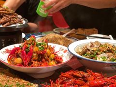 地摊鸡爪-地摊风云龙虾烧烤铺(裕民店)