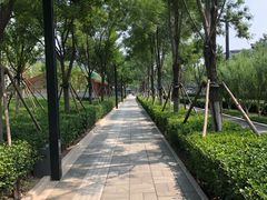 -宝瑞门钉肉饼店