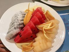 -海口绿发希尔顿酒店-田园汇自助餐·三文鱼·海鲜