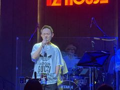 -TZ House音乐现场(来福士中心店)