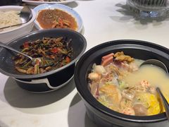 -沪华海鲜大酒楼(南汇店)