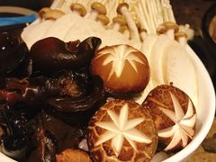 菌菇拼盘-鱼豆吉·豆浆鱼火锅(宜昌万达店)