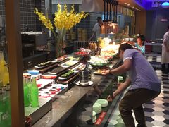 自助取餐区-纽斯特牛排自助餐厅(浦东文峰广场店)