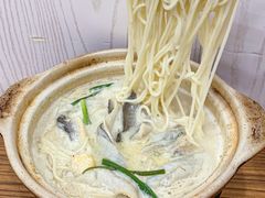 黄鱼煨面-阿娘面馆