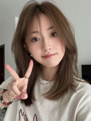 -镁连社·美联社