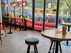 -肯德基(春申店)