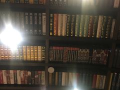 -钟书阁(松江泰晤士小镇店)