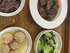 -雪梅月子中心(华侨城店)