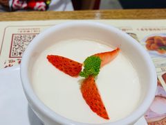 自制鲜果酸奶-赏点粤式点心(广州塔店)