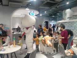 -MINI MARS KIDS CLUB亲子家庭中心(杨浦黄兴店)