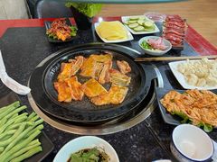 -牛得很·鲜牦牛肉烧烤·牛羊肉菌汤锅(康定店)