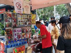 -詹爷爷乌节路街头冰淇淋