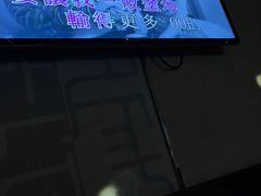 -K+全国连锁KTV(绿地缤纷天地店)