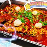 [调皮]鱼肉太香了[胜利]