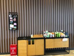 -星巴克(成都东站店)
