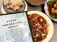 -代术连山回锅肉创始人餐厅(小学店)