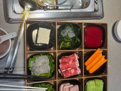 -海底捞火锅(新松江路店)