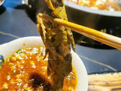 三角峰-石锅苗苗鱼(武汉首店)
