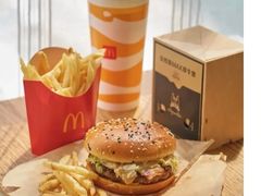 三重芝士安格斯超值双人餐-麦当劳(济泺路店)