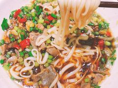 酸辣鸡杂粉-肆姐面粉馆(坡子街店)