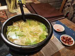 -滇越乘象云南餐厅(豆各庄店)