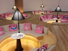 -涨巢·潮玩水疗局