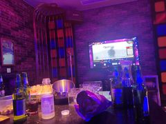 -歌友汇KTV(悦荟广场店)