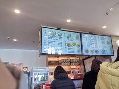 -佬钱湾仔(衣裳街店)