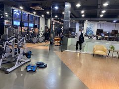 -豪逸健体(中骏广场店)