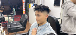 -乾健·烫染·接发SALON