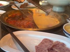 -小天鹅火锅·一线江景洪鼎旗舰店(洪崖洞店)