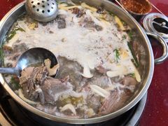 -老石黑山羊毛驴肉火锅(金凯广场店)