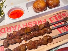 -左庭右院鲜牛肉火锅(金山万达店)