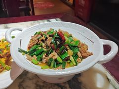 -蔼若春.传承三十年云南菜(金碧公园店)