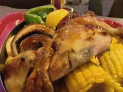 家庭烤鸡盛宴-Tangled Tree Tavern 老藤树食栈