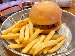 澳洲厚牛堡-COMMUNE幻师(五角场店)